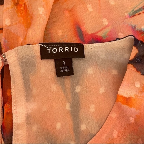 Torrid Womens Chiffon Clip Dot Blouson Sleeve
Butterfly Top Size 3X Fairy - Picture 3 of 5